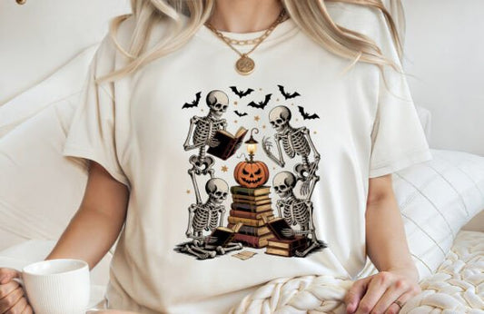 Skeleton Book Lover